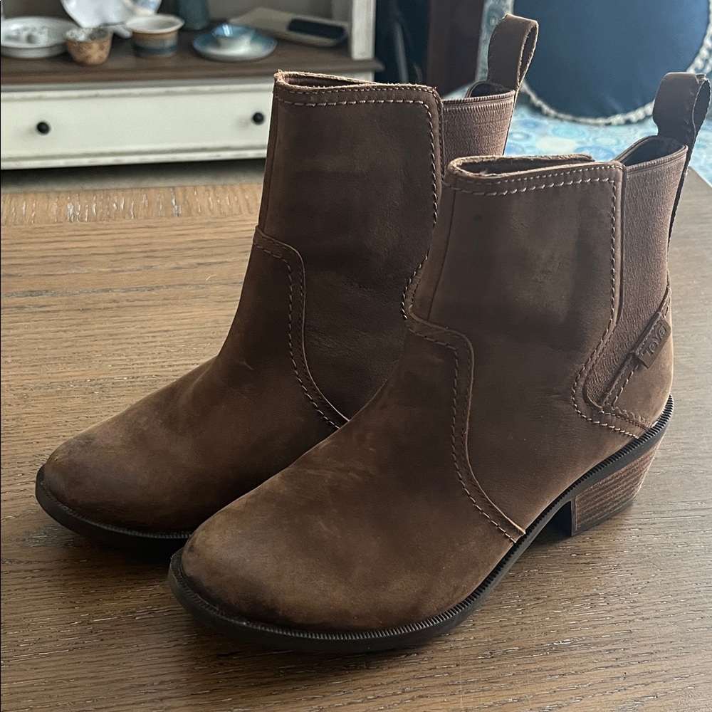 Teva Anaya Chelsea‎ Bison Brown Ankle Booties Size 6.5